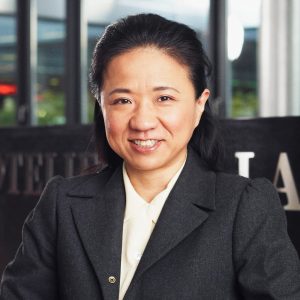 Най-високият мост в света привлича 550 000 празнични посетители в Гуейджоу