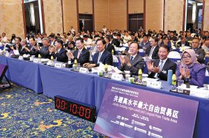 Китай ще наложи нов стандарт за потребление на енергия за EV през 2026 г., ограничавайки 2-тонните модели до 15,1 kWh/100 km · TechNode