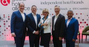 Експресната железопътна връзка Пекин-Xiong’an навлиза във фаза на тестване и въвеждане в експлоатация