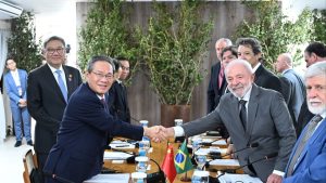 Трима загинали и двама ранени при пожар в химически завод в Гансу