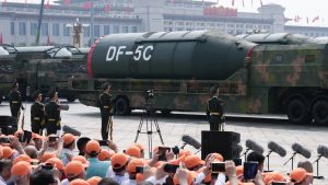 Как китайските военни изскочиха напред в технологиите, като уволнят конкуренцията между доставчиците
