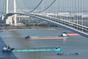 Мостът Xinshengwei Yangtze River Bridge е открит в Нанкин