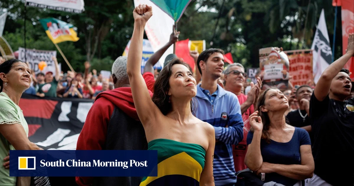 Лула обещава вето върху закон за затвора на Болсонаро